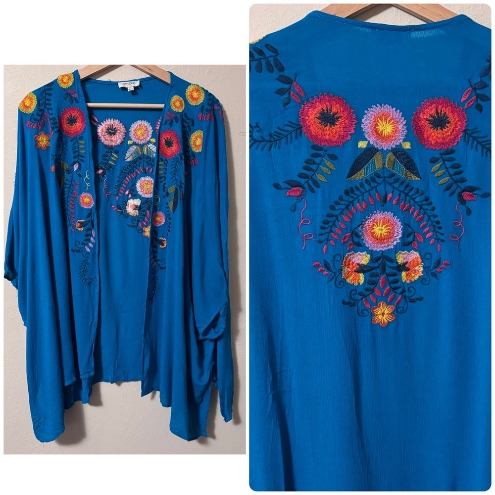 Umgee blue kimono Size M/L